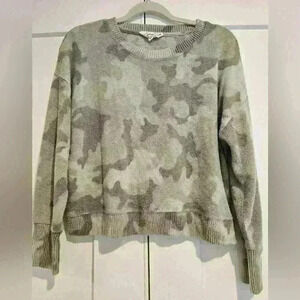 Hippie Rose Soft Camo Crew Neck Sweater